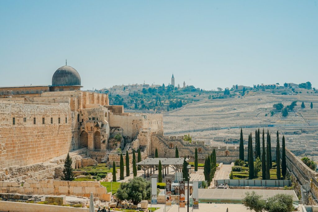fixer in jerusalem